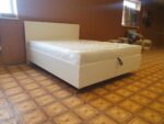 Кровать ЛДСП с парящим эффектом